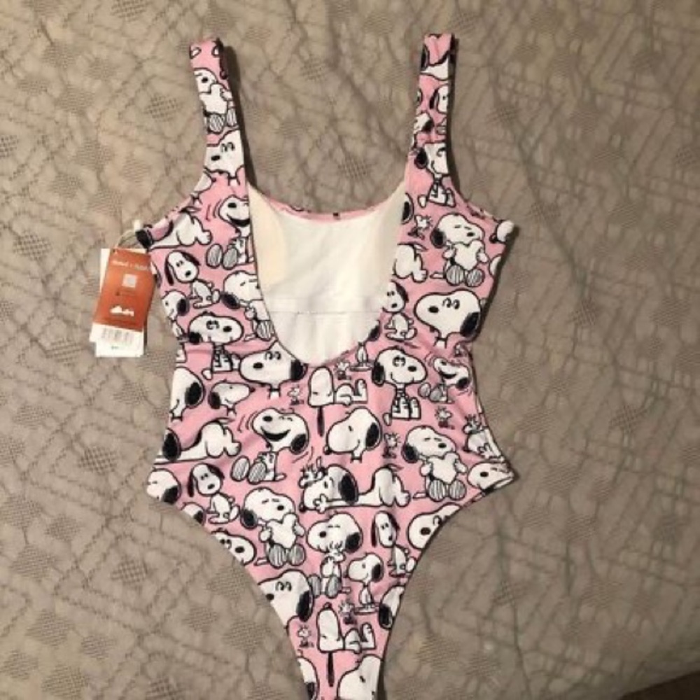 Snoopy/Peanuts Pink Ribbed One Piece Swimsuit/Bathing Suit Size S/ New w/Tags